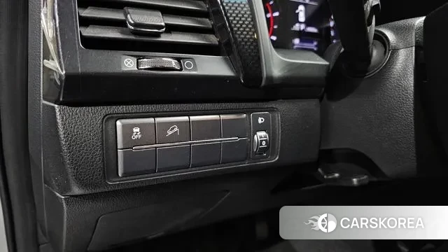 Ssangyong Rexton Sports Cannes 2020 Белый из Кореи, фото 6