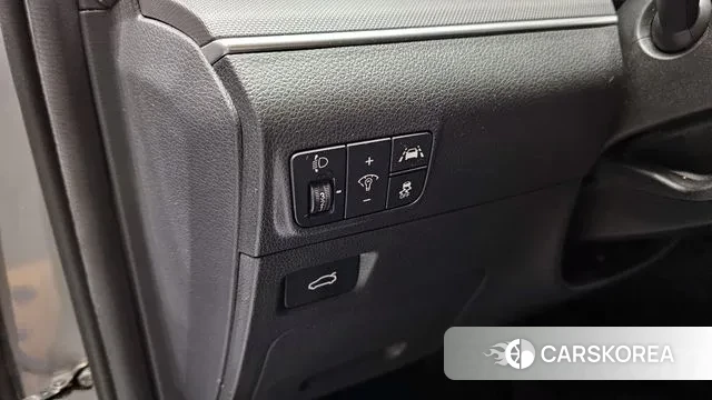 Kia K5 3rd generation 2021 Серебристо-серый из Кореи, фото 6