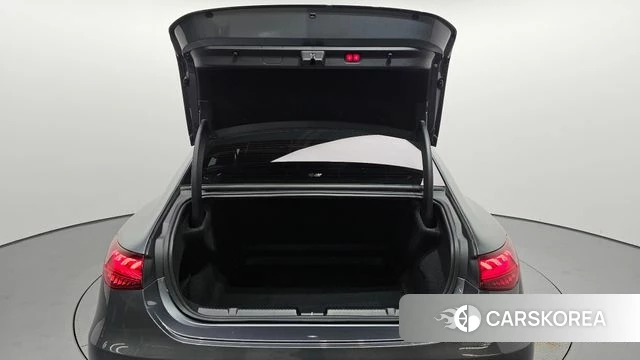 Mercedes-Benz EQE V295 2022 Серый из Кореи, фото 6