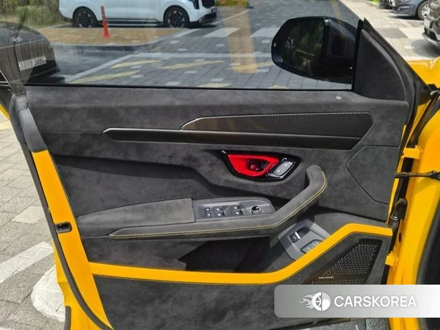 Lamborghini Urus 2024 Желтый из Кореи, фото 6