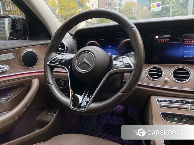 Mercedes-Benz E-class PHEV id 4217395 из Китая 6