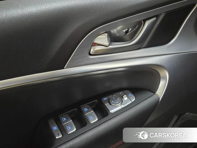 Genesis G70 2018 Черный из Кореи, фото 6