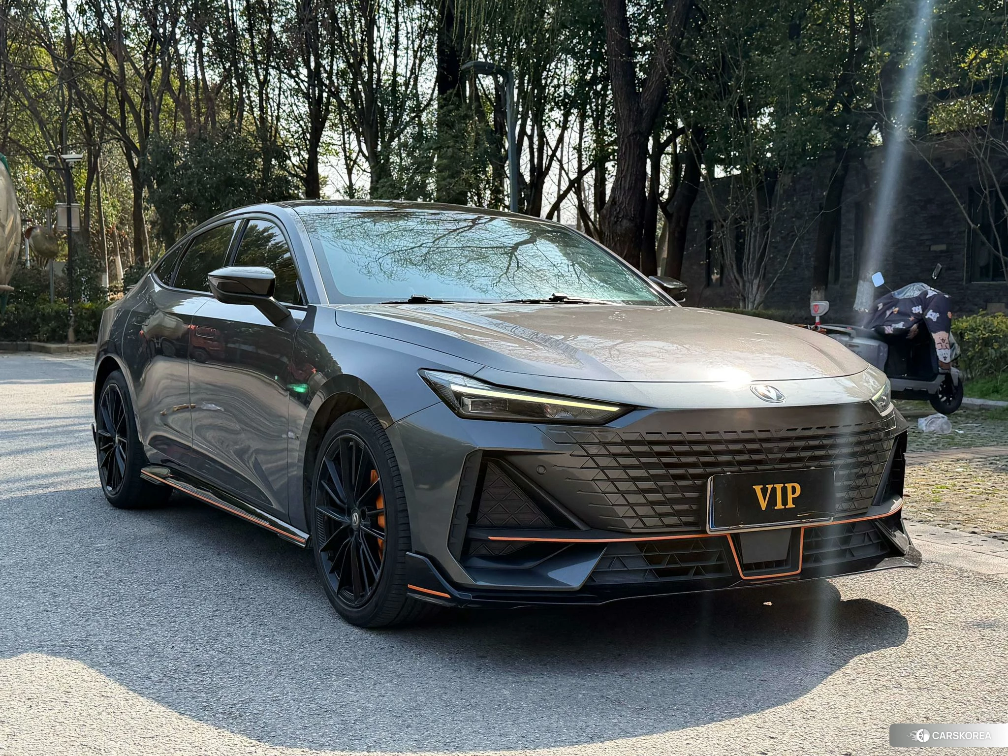 Chang'an UNI-V 2022 Темно-серый из Китая, фото 6