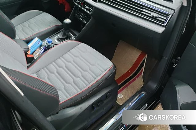 Volkswagen Tiguan L PHEV 2023 Черный из Китая, фото 6