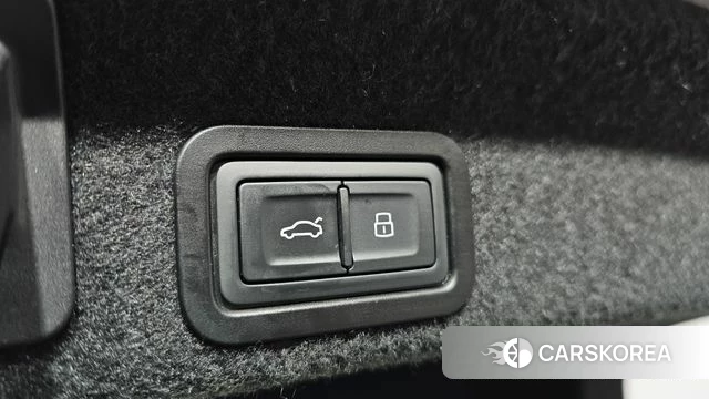 Audi A6 (C8) 2020 Белый из Кореи, фото 6