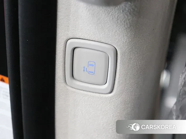 Hyundai Staria 2025 Черный из Кореи, фото 6