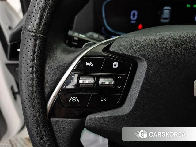 Kia Di Ol Nu Niro 2022 Белый из Кореи, фото 6
