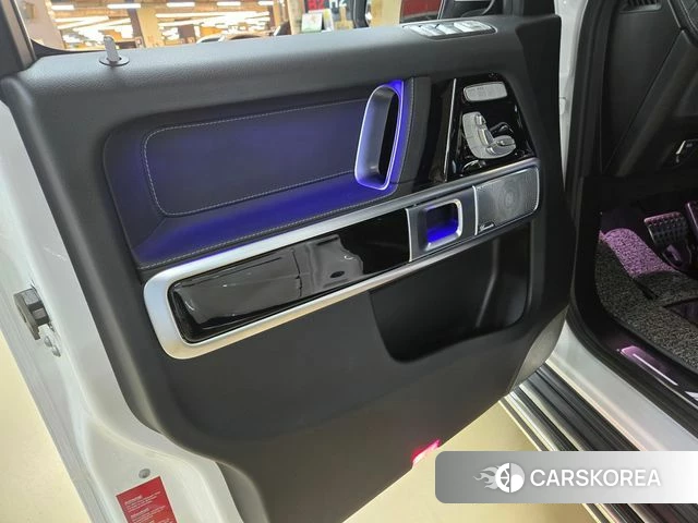 Mercedes-Benz G-Class W463b 2022 Белый из Кореи, фото 6