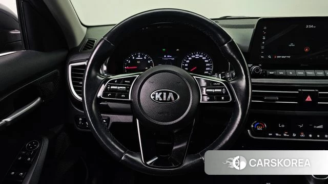 Kia Seltos 2021 Серый из Кореи, фото 6