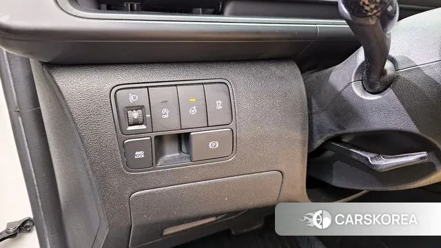 Hyundai Staria 2021 Белый из Кореи, фото 6