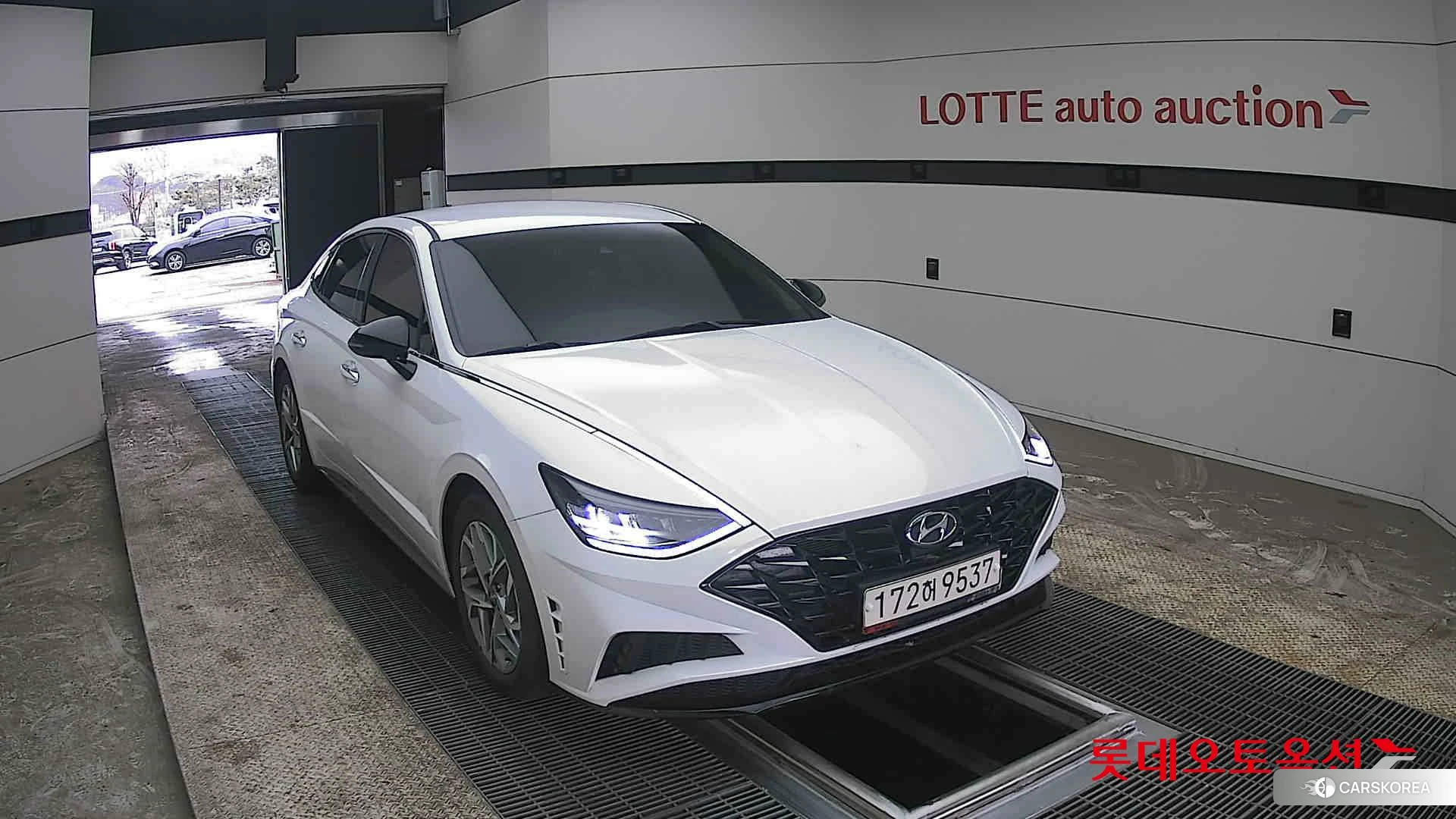 Hyundai Sonata 2023 Serenity White Pearl (Optional addition) из Кореи, фото 6