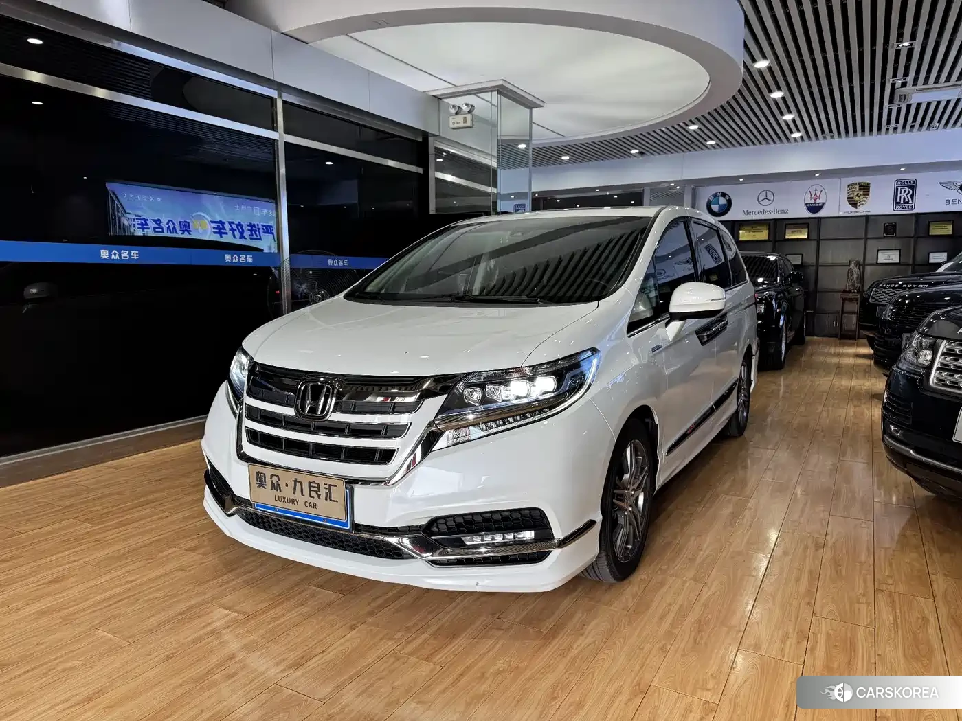 Honda Elysion 2021 Белый из Китая, фото 6