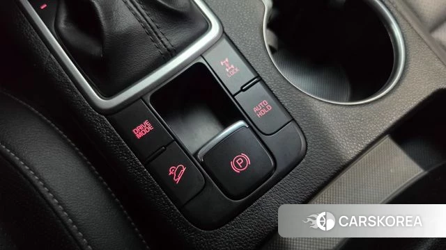 Kia Sportage The Bold 2021 Серебряный из Кореи, фото 6