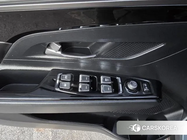 Ssangyong Beautiful Korando 2021 Серый из Кореи, фото 6