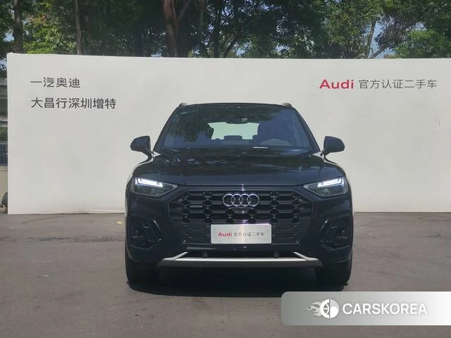 Audi Q5L 2025 Черный из Китая, фото 6
