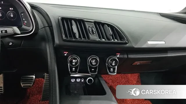 Audi R8 (4S) 2022 Серебристо-серый из Кореи, фото 6