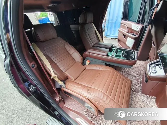 Lincoln Navigator 4th generation 2019 Черный из Кореи, фото 6