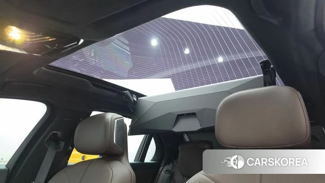 BMW 7 Series (G70) 2023 Черный двухцветный из Кореи, фото 6