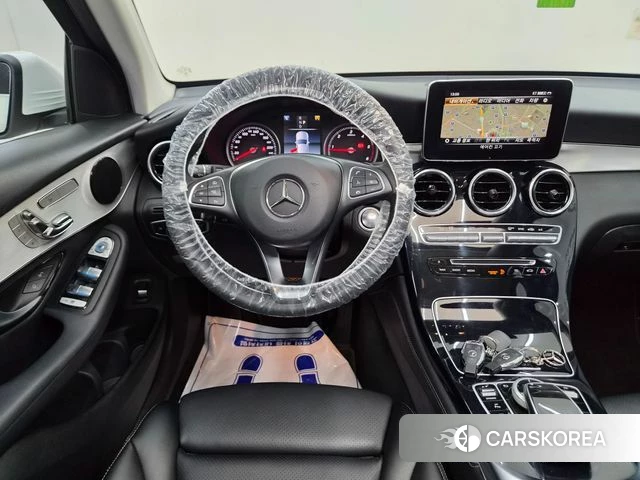 Mercedes-Benz GLC-Class X253 2018 Белый из Кореи, фото 6