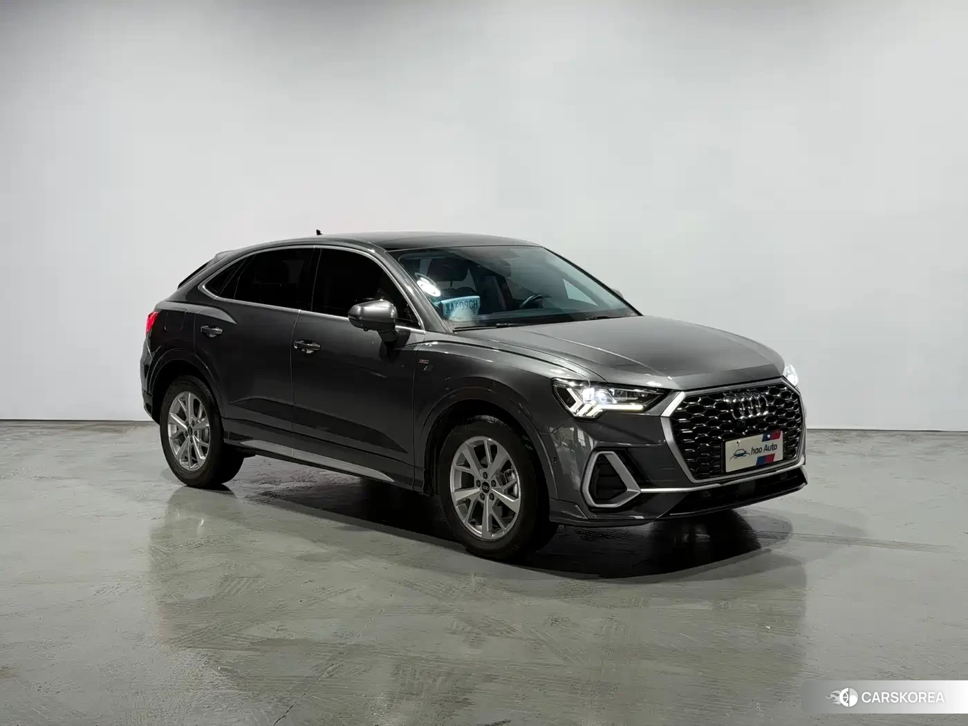 Audi Q3 Sportback 2022 Silver/gray из Китая, фото 6
