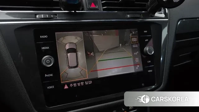 Volkswagen Tiguan Allspace 2018 Белый из Кореи, фото 6