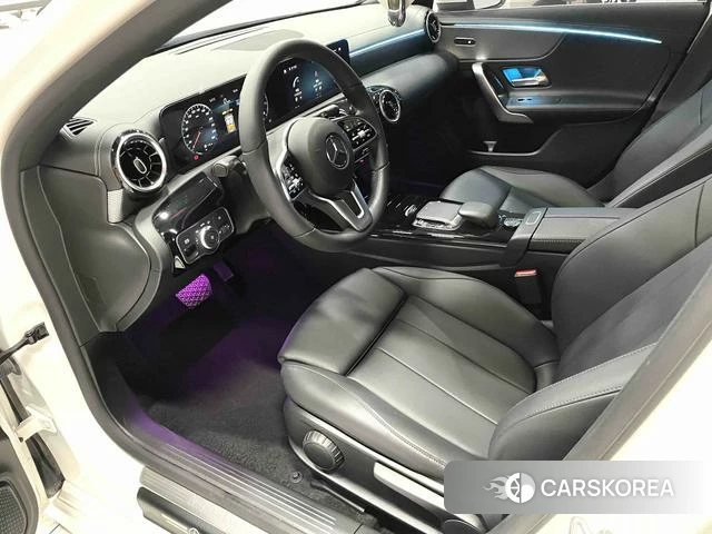 Mercedes-Benz Class A 2022 Белый из Китая, фото 6