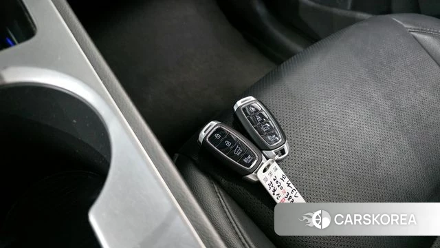 Hyundai Kona Electric 2020 Белый из Кореи, фото 6