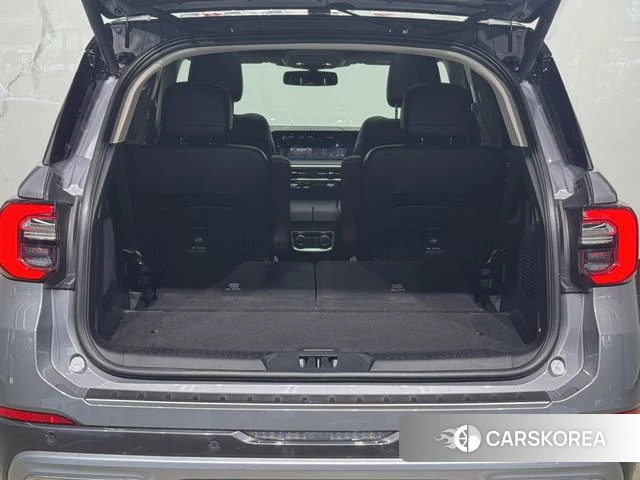 Ford Explorer 2023 Темно-серый из Китая, фото 6