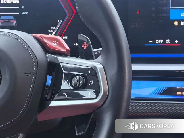 BMW M5 PHEV 2025 Темно-серый из Китая, фото 6