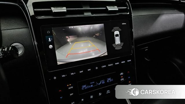 Hyundai Tucson (NX4) 2022 Серебристо-серый из Кореи, фото 6