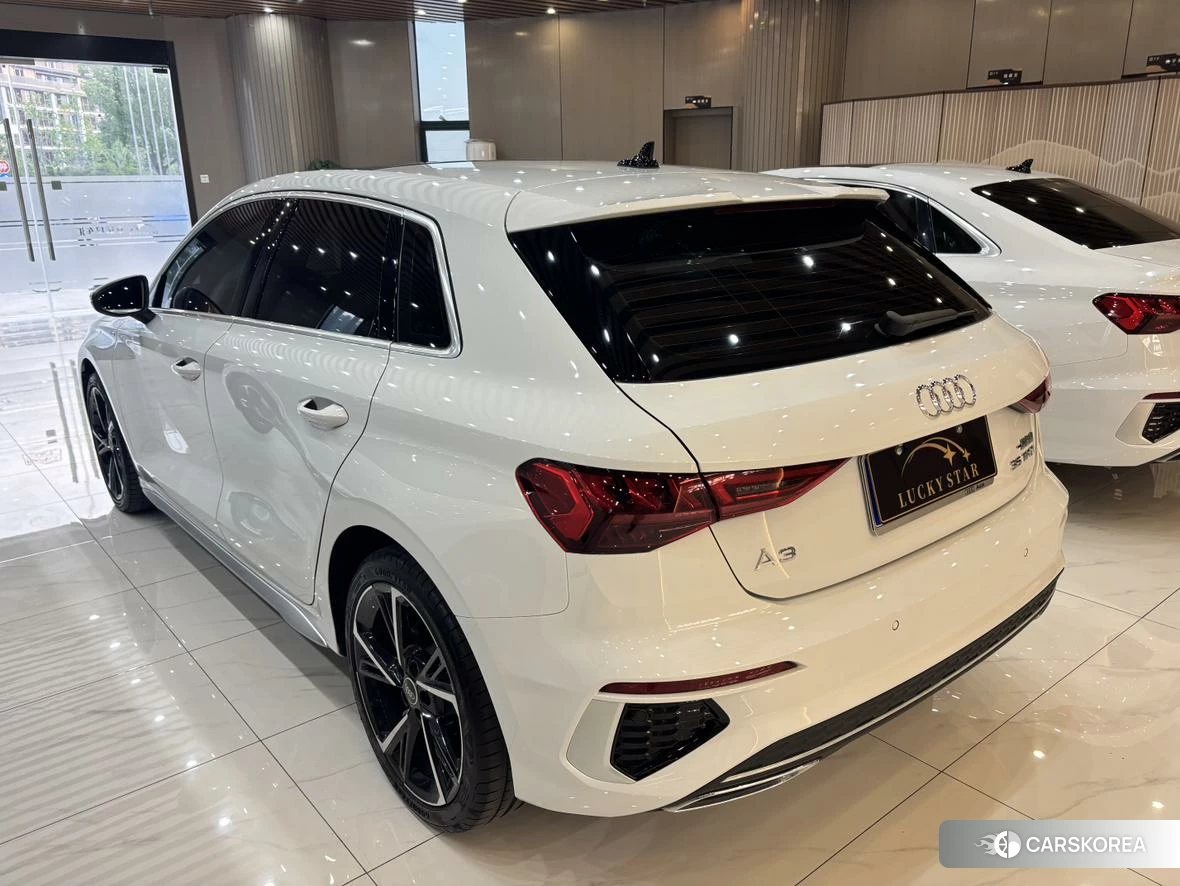 Audi A3 2023 Белый из Китая, фото 6