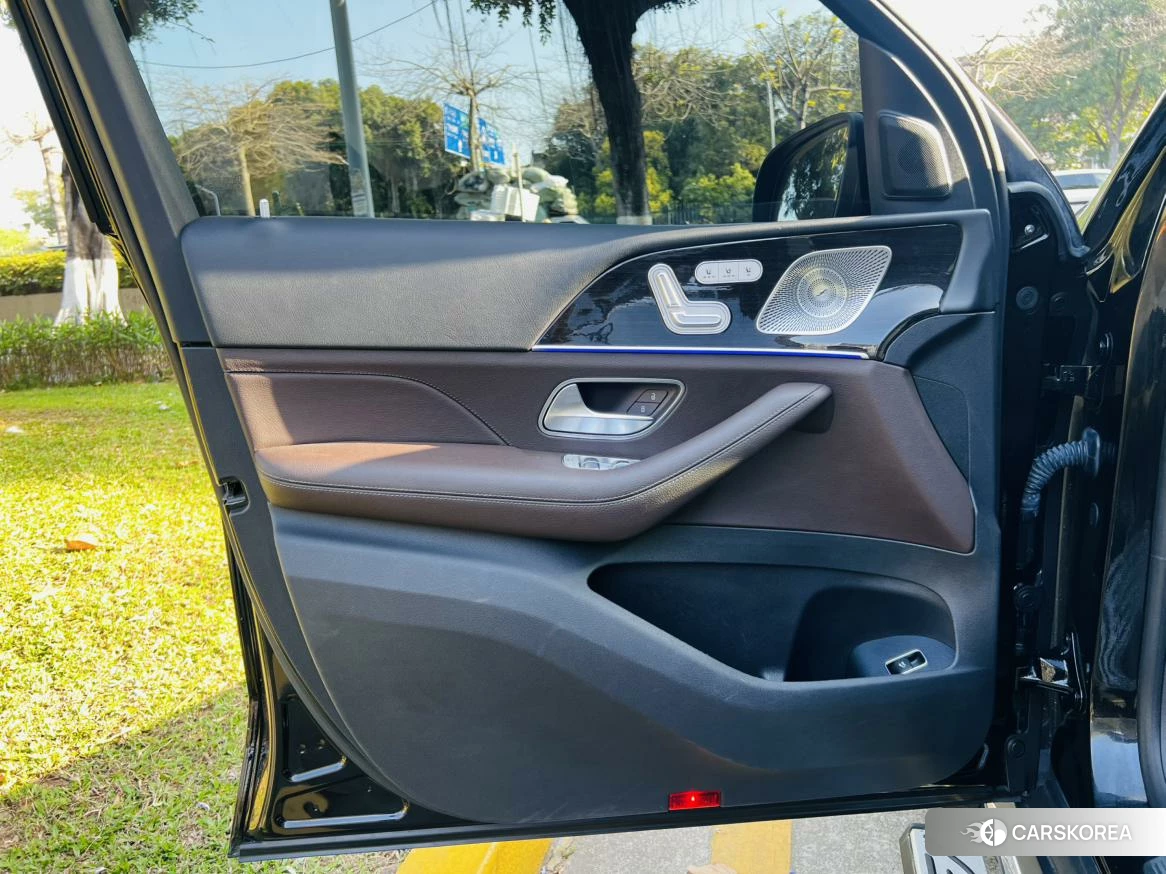 Mercedes-Benz GLE (import) 2021 Черный из Китая, фото 6