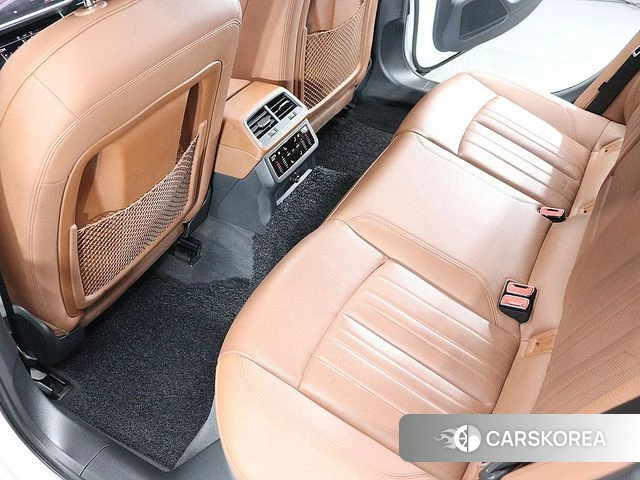 Audi A6 (C8) 2021 Белый из Кореи, фото 6