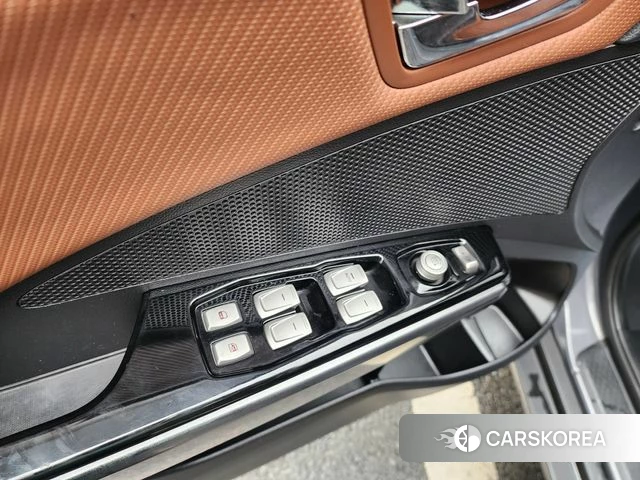 Ssangyong Tivoli Armor 2018 Серый из Кореи, фото 6