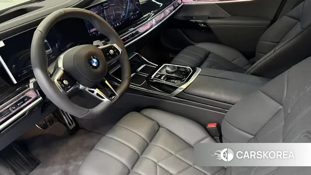 BMW 7 Series (G70) 2025 Белый из Кореи, фото 6