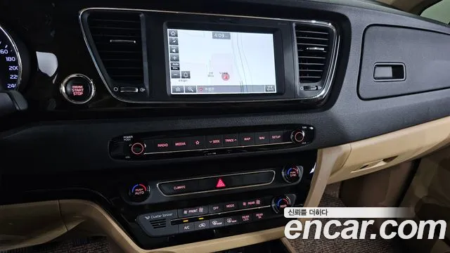 Kia The New Carnival id 2703320 из Кореи 6