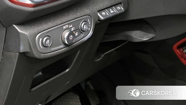 Chevrolet (GM Daewoo) Trailblazer 2020 Белый двухцветный из Кореи, фото 6