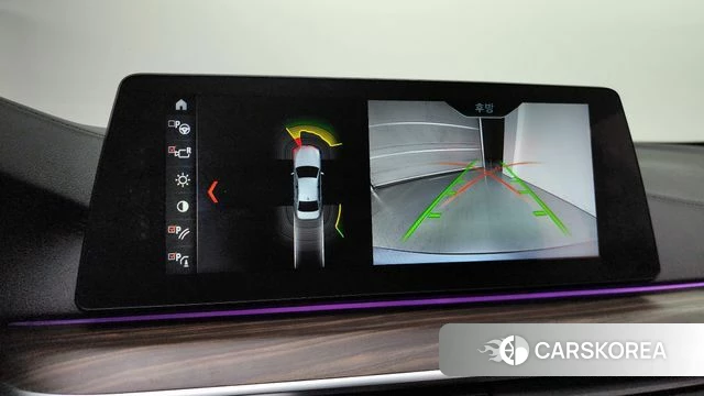 BMW 5 Series (G30) 2018 Серебристо-серый из Кореи, фото 6