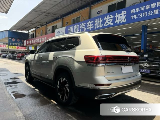 Volkswagen Tourang 2021 Шампань из Китая, фото 6