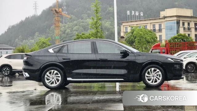 Ford Mondeo 2024 Черный из Китая, фото 6