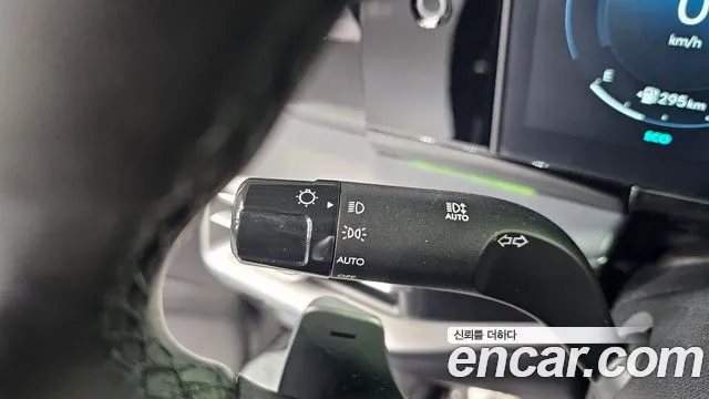 Hyundai Grandeur Hybrid (GN7) id 2637355 из Кореи 6