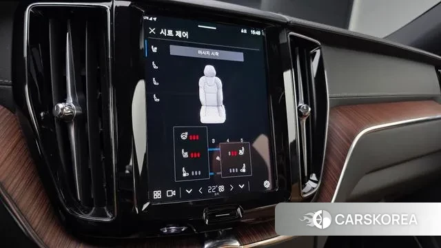 Volvo XC60 second Generation 2025 Черный из Кореи, фото 6