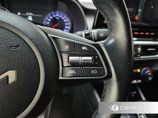 Kia The New K3 2nd generation 2021 Белый из Кореи, фото 6