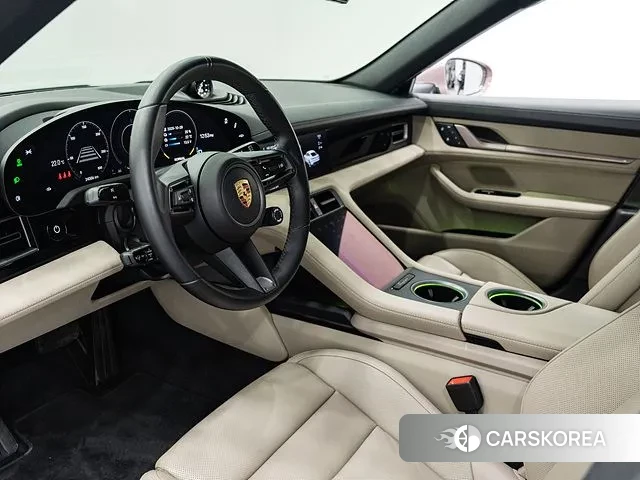 Porsche Taycan 2023 Розовый из Кореи, фото 6