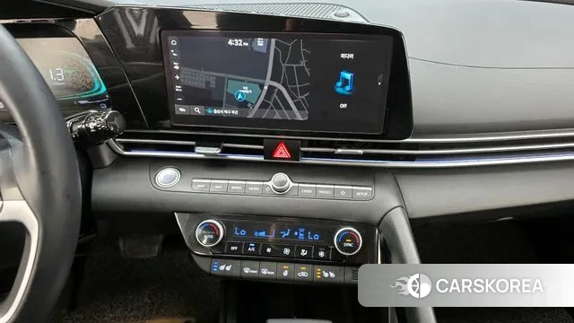 Hyundai The New Avante Hybrid (CN7) 2023 Белый из Кореи, фото 6