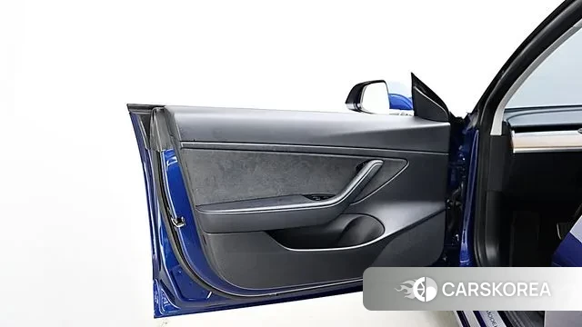 Tesla Model 3 2020 Синий из Кореи, фото 6