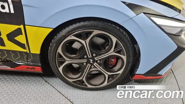 Hyundai The New Avante (CN7) 2023 Светло-серебряный цвет из Кореи, фото 6