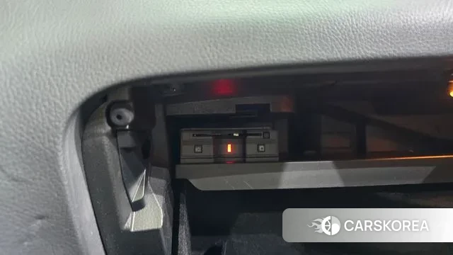 Mercedes-Benz GLC-Class X253 2022 Белый из Кореи, фото 6