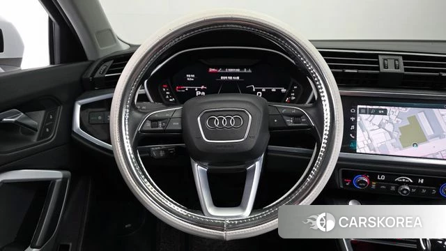 Audi Q3 (F3) 2020 Белый из Кореи, фото 6