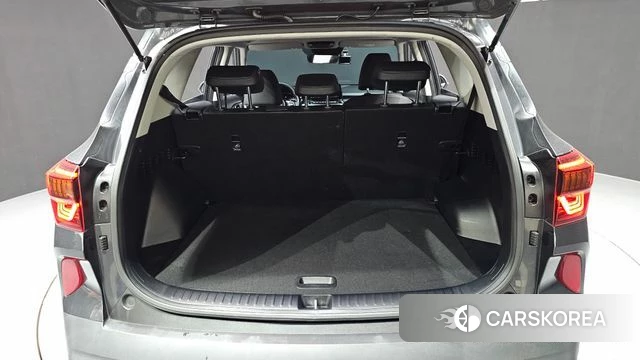 Kia Seltos 2021 Серый из Кореи, фото 6